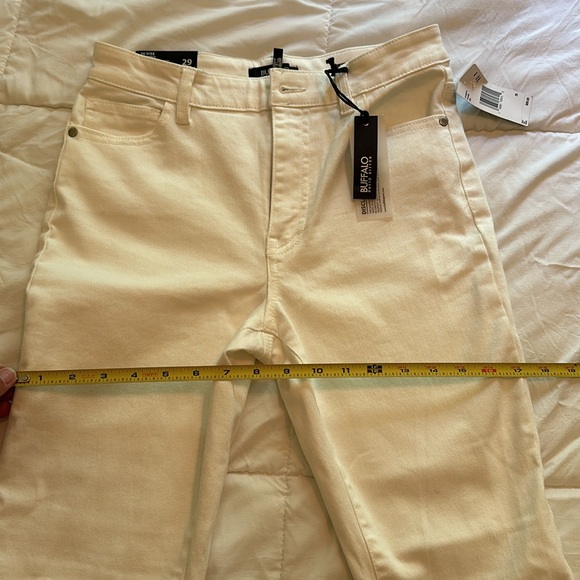 NWT- BUFFALO HI-RISE SKINNY JEANS. WHITE. Wms size 29 - Picture 3 of 12